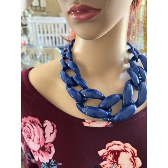 Acrylic necklace  big chunky royal blue acrylic large Blue link chain necklace - Picture 7 of 9